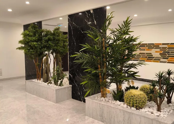 Seli 2 Pieces Classe 52 M2 Terrasse 20m2 Plages Piscine Juan Parking