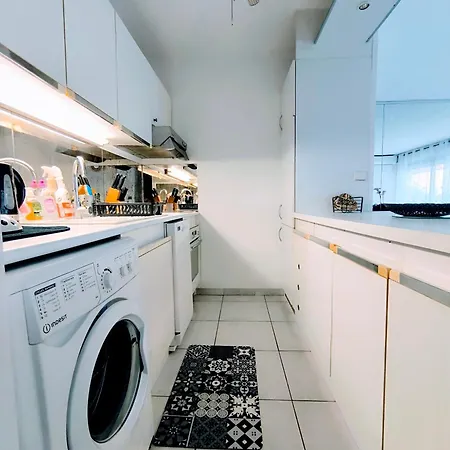 Seli 2 Pieces Classe 52 M2 Terrasse 20m2 Plages Piscine Juan Parking 아파트 *