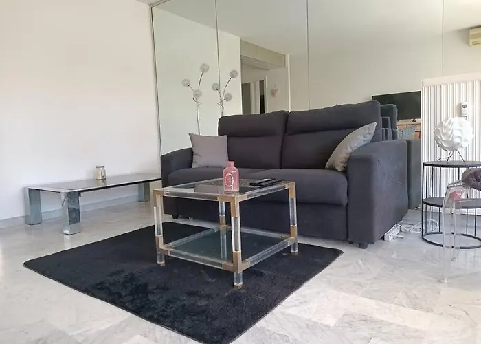 Seli 2 Pièces Classé 52 M2 Terrasse 20m2 Plages Piscine Juan Parking * Antibes