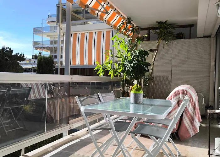 Lägenhet Seli 2 Pieces Classe 52 M2 Terrasse 20m2 Plages Piscine Juan Parking