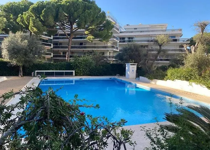 Apartamento Seli 2 Pieces Classe 52 M2 Terrasse 20m2 Plages Piscine Juan Parking *